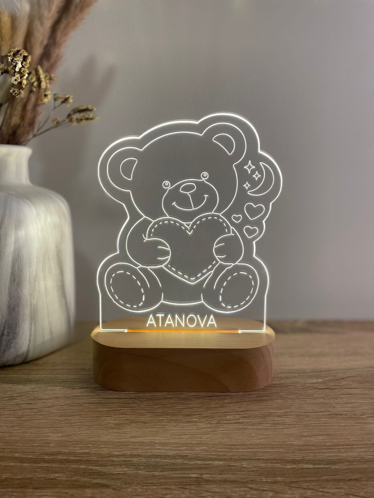 DreamLight — Personalisiertes Nachtlicht fuer Kinder mit Namen