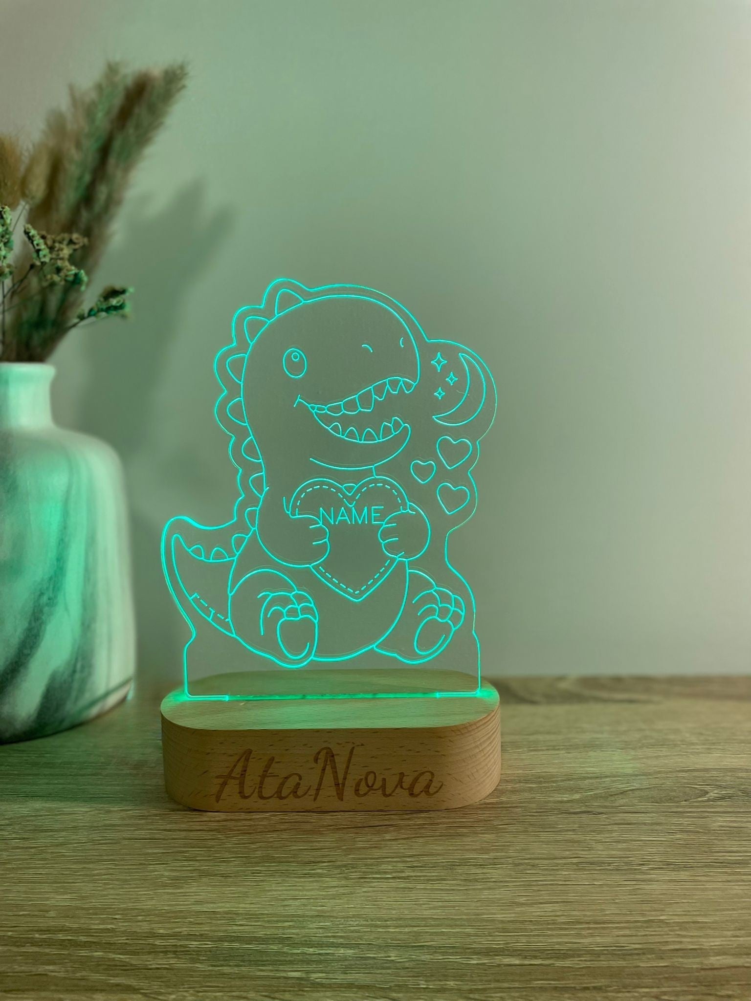 Geschenk fuer Jungen — Dino Lampe, Raumschiff Lampe und Mehr mit Namen