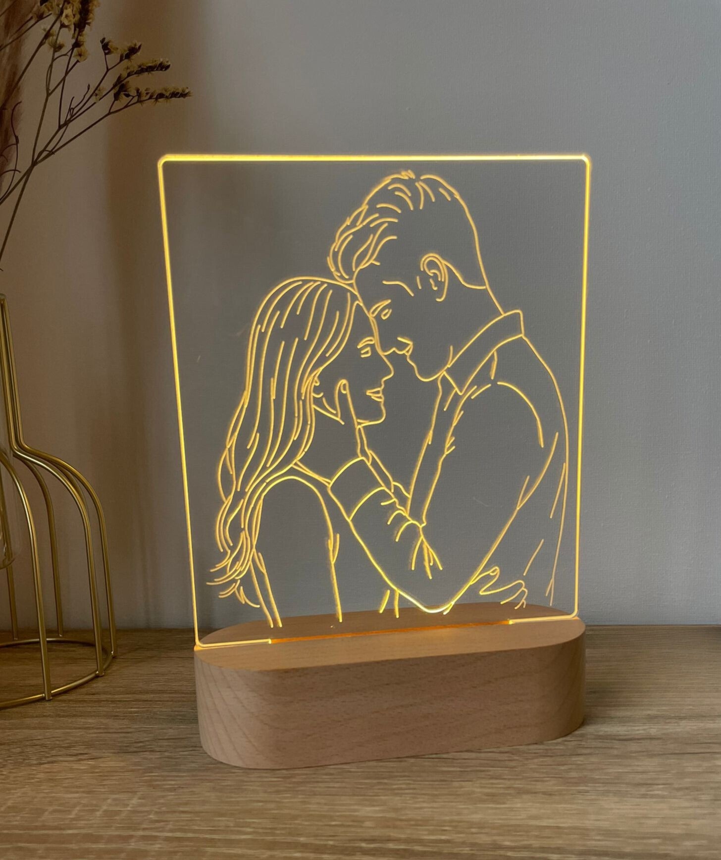 AuraLine™ — Line-Art Lampe
